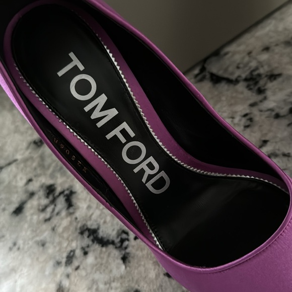 Tom Ford Heels - Picture 3 of 10